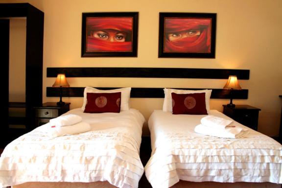 Hadassa Guest House Otjiwarongo Extérieur photo