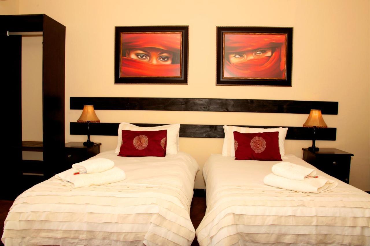 Hadassa Guest House Otjiwarongo Chambre photo